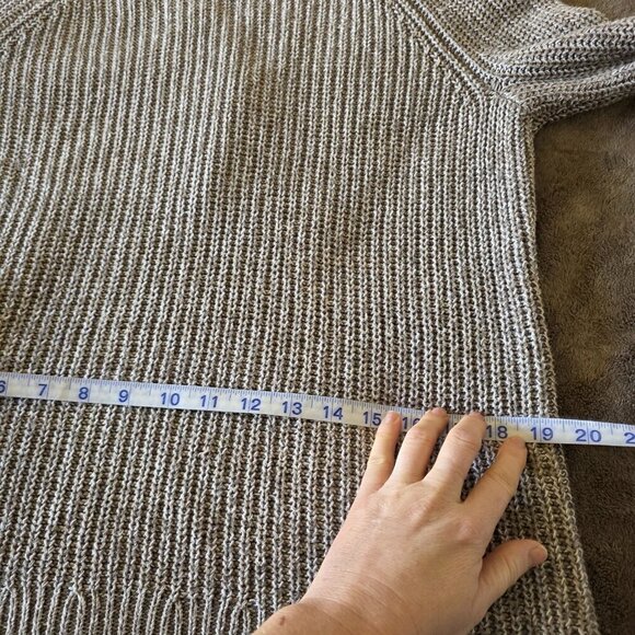 Ellen Tracy Oatmeal Knit Sweater S ✨ Cozy Neutral - Picture 11 of 13